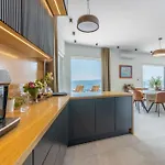 فيلة In 45076 تْسْغيكفانِتْسا