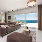 In 45076 فيلة تْسْغيكفانِتْسا