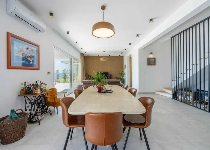 Vila In 45076
